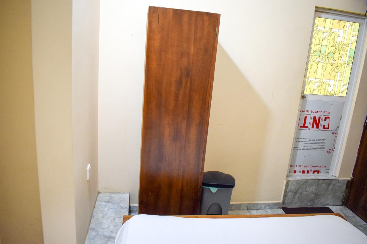 Yoho Adhikarana Mawatha Hotel โคลอมโบ ภายนอก รูปภาพ